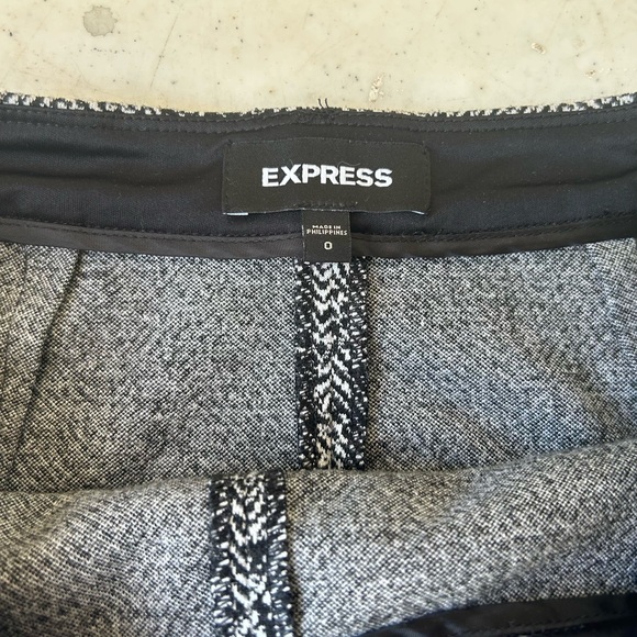 Women’s size 0 skort - Picture 3 of 4